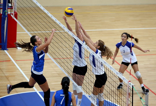 Voleybol Bayan Takımımız Fonex Şirketler Ligi’nde yoluna yenilgisiz devam ediyor!