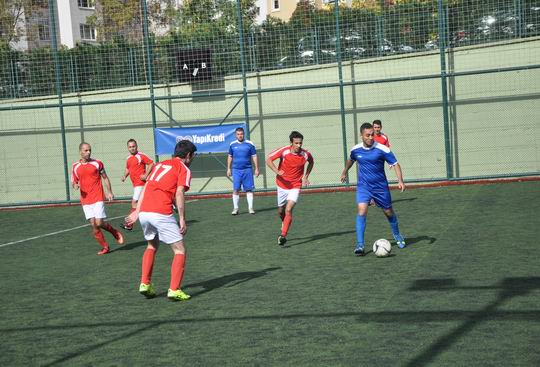 Yapı Kredi Futbol turnuvasında ilk tur maçları tamamlandı...