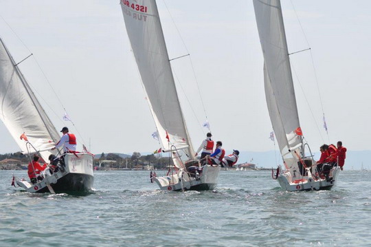 Koç Topluluğu Spor Şenliği Yelken Yarışları, Kalamış Setur Marina’da gerçekleştirildi!