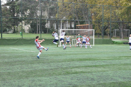 Futbol Turnuvasında ilk gurup maçlarının son haftasına giriyoruz.