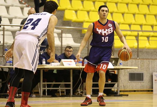 Erkek Basketbol Takımımız CBL Şampiyonunu salladı ama deviremedi...