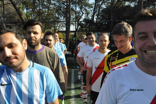 2019 Yılı BizClub İstanbul Futbol Turnuvası’nda Çeyrek Final karşılaşmaları geçtiğimiz hafta sonu Cumartesi  ve Pazar günü oynanan maçlarla tamamlandı.