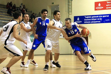 Basketbol Takımımız Galibiyet Serisini Sürdürüyor