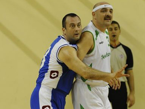 Basketbol Takımımız Kazanmaya Devam Ediyor