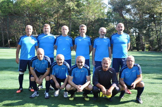Emeklilerimiz futbol için sahadaydı!