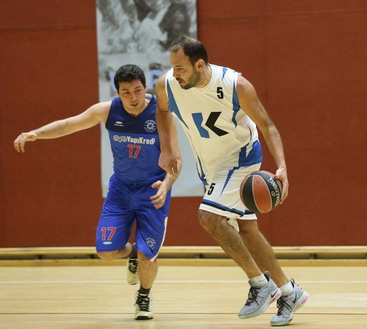 Erkek Basketbol Takımımız CBL'e galibiyetle başladı.