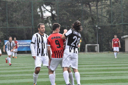 Futbol turnuvasında YKB CUP ve YKB LİG İkinci tur heyecanı başladı.