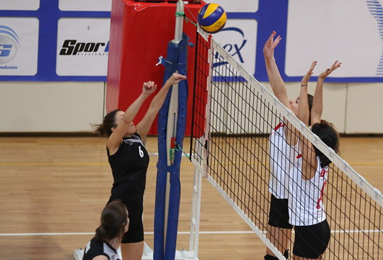 Bayan Voleybol Takımımız bu hafta da galip...