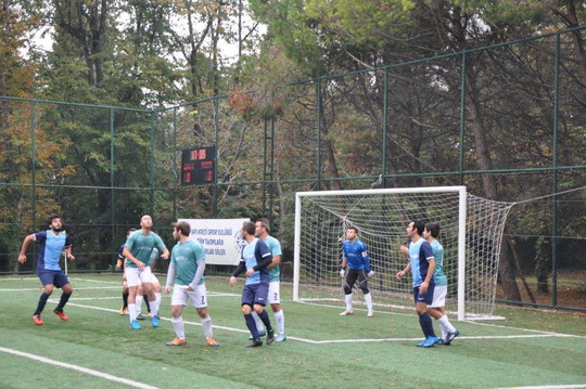Futbol Turnuvası dördüncü hafta maçlarında rekabet kızışıyor...