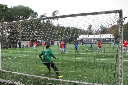 Futbol Turnuvası dördüncü hafta maçlarında rekabet kızışıyor...