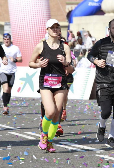 Gölkem Fidan Barselona Maratonu’nu başarı ile tamamladı ...