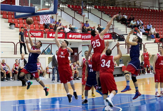 Erkek Basketbol Takımımız bronz madalyaya uzandı, ama erişemedi ...