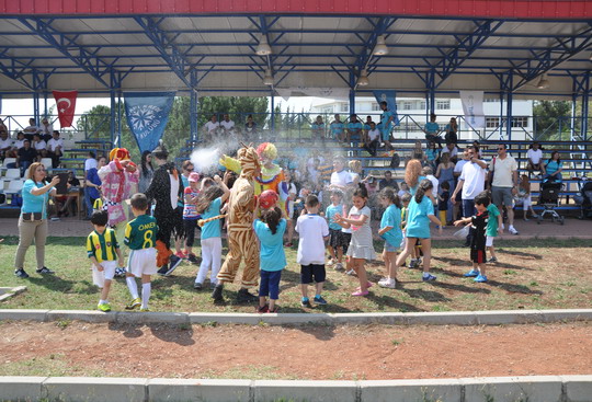 Yapı Kredi Bölge Spor Şenliği’nin 14'üncüsü Adana'daydı...