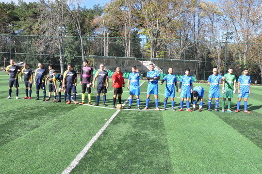 Futbol Turnuvası’nda ikinci tur karşılaşmaları kıyasaya mücadelelerle devam ediyor.