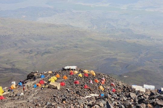 Ağrı Dağı'nın zirvesindeyiz!