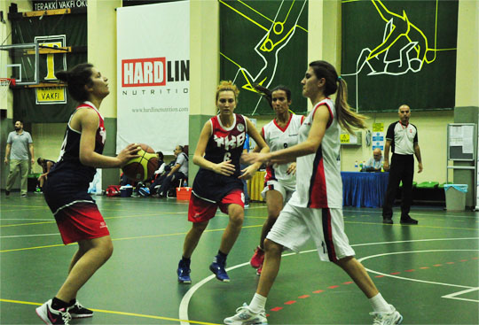 Yapı Kredi Bayan Basketbol Takımı Hardline  Şirketler Kadınlar Basketbol Ligi’nde...