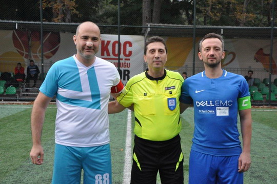 Futbol Turnuvasında ilk gurup maçlarının son haftasına giriyoruz.
