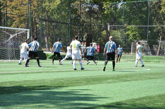 Yapı Kredi 2017 Futbol Turnuvası’nda ilk hafta karşılaşmaları oynandı!