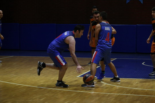 Yapı Kredi Ankara Basketbol takımımız Tek Pota Ligi’nde...