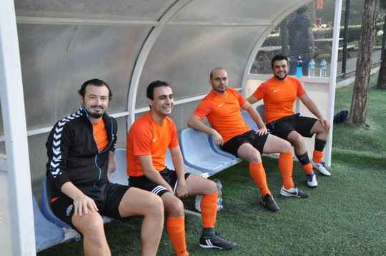 BizClub İstanbul Futbol Turnuvasında Final Heyecanı