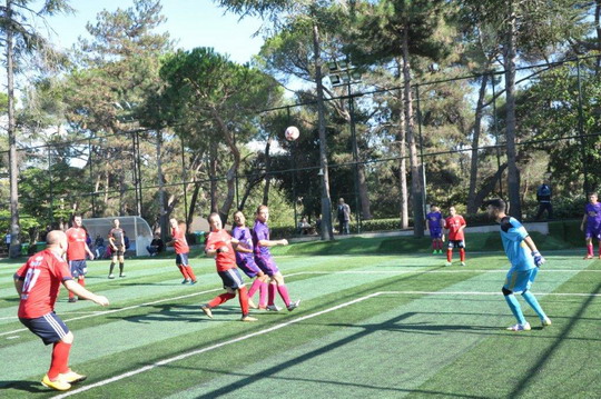Futbol turnuvasında İlk tur karşılaşmaları tamamlandı.