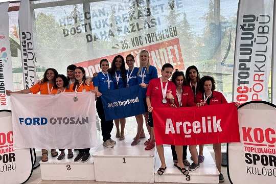 Yüzme Takımımızdan 12 Altın madalya