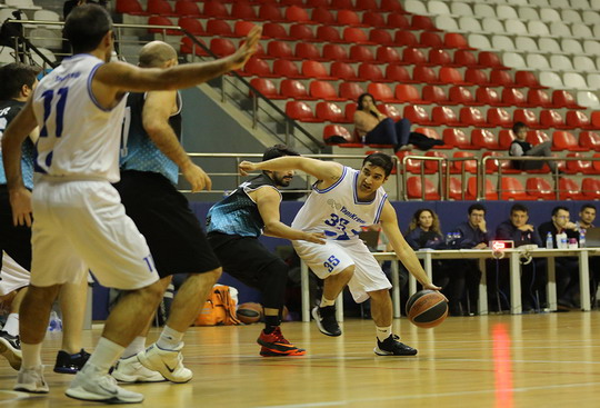 İstanbul Erkek Basketbol takımımız CBL sezonuna hızlı bir yaptı.