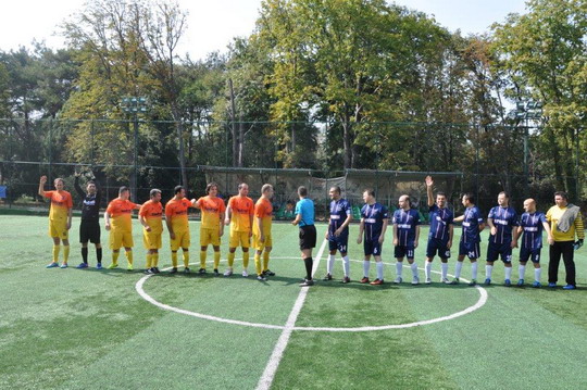 Yapı Kredi 2017 Futbol Turnuvası’nda ilk hafta karşılaşmaları oynandı!