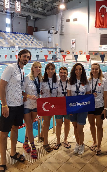 Yüzme Takımımızdan madalya rekoru!
