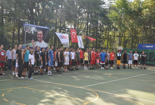 Soner Barutçuoğlu anısına düzenlenen 3'üncü Streetball Turnuvası tamamlandı...