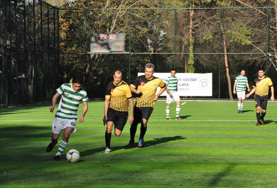 Yapı Kredi Futbol turnuvasında 9. hafta maçları  tamamlandı.