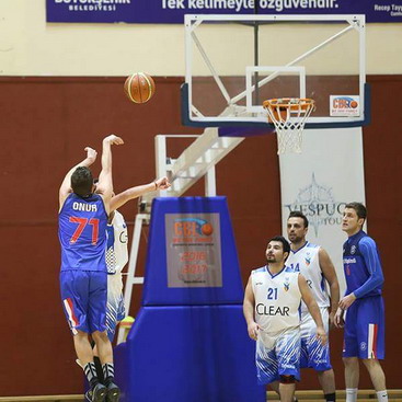 Erkek Basketbol Takımımız Unilever karşısında CBL’deki ikinci galibiyetini aldı!