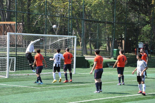 Futbol Turnuvasında ikinci hafta sürpriz sonuçlarla bitti.
