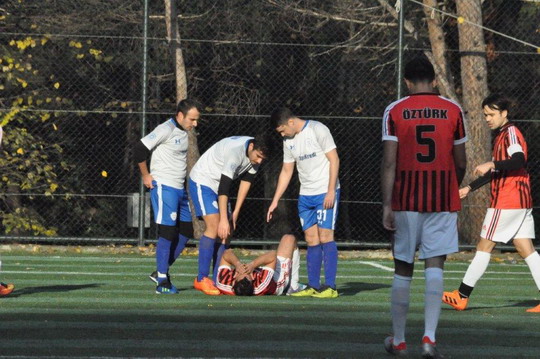 Yapı Kredi İstanbul Bölge Futbol Turnuvası’nda Yarı Final heyecanı başladı.