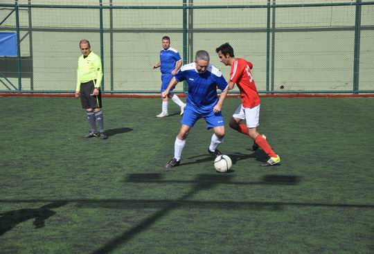 Yapı Kredi Futbol turnuvasında ilk tur maçları tamamlandı...