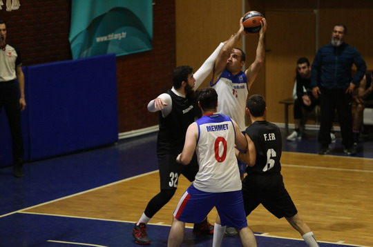 Yapı Kredi Ankara Basketbol takımımız Tek Pota Ligi’nde...