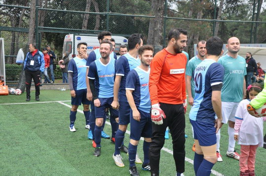 Futbol Turnuvası dördüncü hafta maçlarında rekabet kızışıyor...