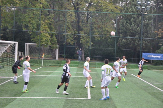 Futbol Turnuvası dördüncü hafta maçlarında rekabet kızışıyor...