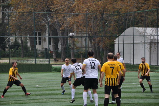 BizClub Futbol Turnuvası tüm hızıyla devam ediyor