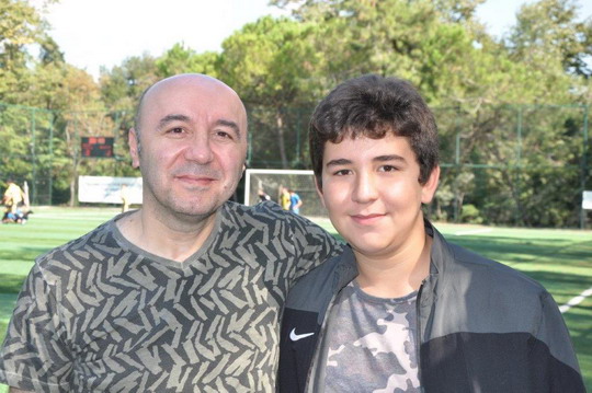 Futbol Turnuvası’nın üçüncü haftasında ailelerin ilgisi görülmeye değerdi!