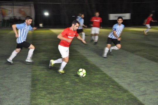 BizClub Futbol Turnuvası YKB CUP ve YKB LİG gruplarının ilk hafta maçları tamamlandı.