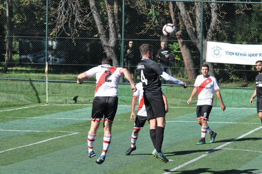 BizClub Futbol Turnuvası YKB CUP ve YKB LİG gruplarının ilk hafta maçları tamamlandı.
