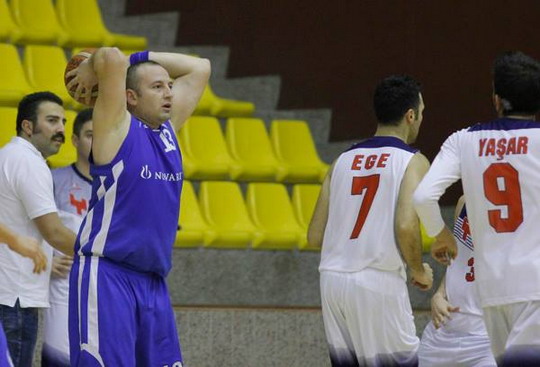 Yapı Kredi Erkek Basketbol Takımı CBL’de rakibini yendi...
