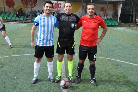 BizClub Futbol Turnuvasında ilk aşama grupları tamamlandı.