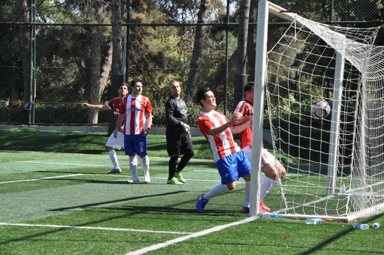 Futbol Turnuvasında üçüncü hafta maçları tamamlandı.