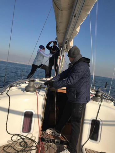 Yelken Eğitimlerimiz İzmir ve İstanbul'da devam ediyor.