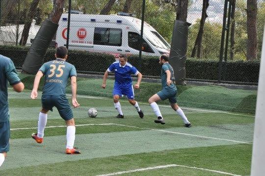Yapı Kredi 78.Yıl İstanbul Futbol Turnuvası müsabakaları başladı!