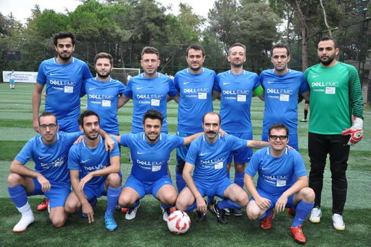 Futbol Turnuvasında ilk gurup maçlarının son haftasına giriyoruz.