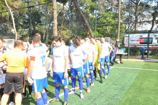 Futbol Turnuvasında ikinci hafta sürpriz sonuçlarla bitti.