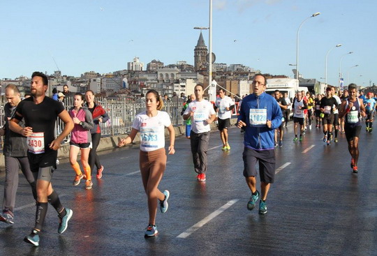 Atletlerimiz Kıtalararası İstanbul Maratonu’nda koştu...